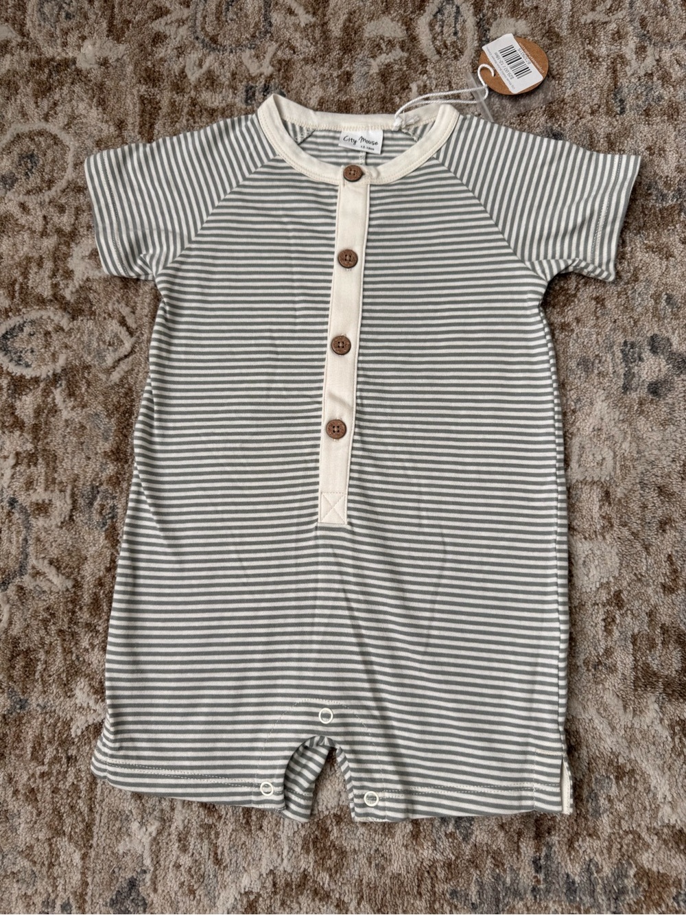 City mouse Stripe Short-Sleeve One-Piece Romper in Gray cotton size 18 month NWT